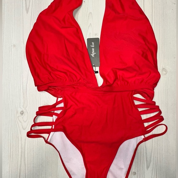 Red One Piece Aqua Eve Size Large Cut Out Bathing Suit - Picture 2 of 6
